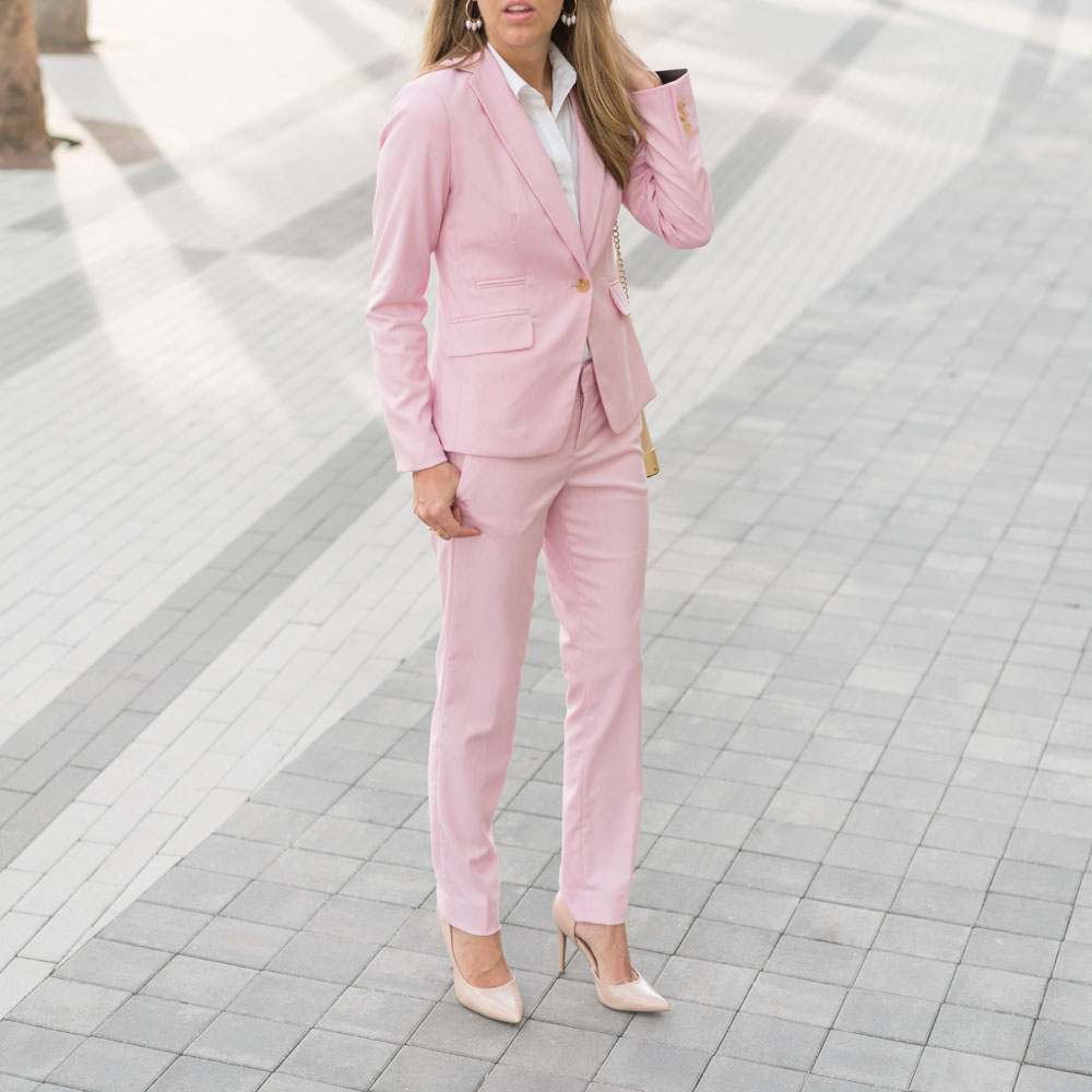 Today’s Everyday Fashion: The Pink Suit