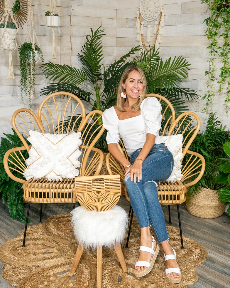 Today’s Everyday Fashion: White Top + Shop This Decor